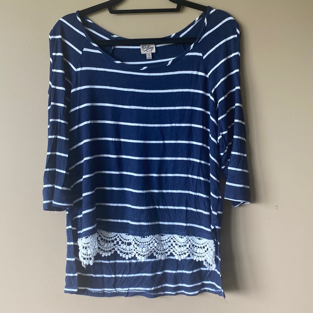 Como Vintage Petite Open Shoulder Top